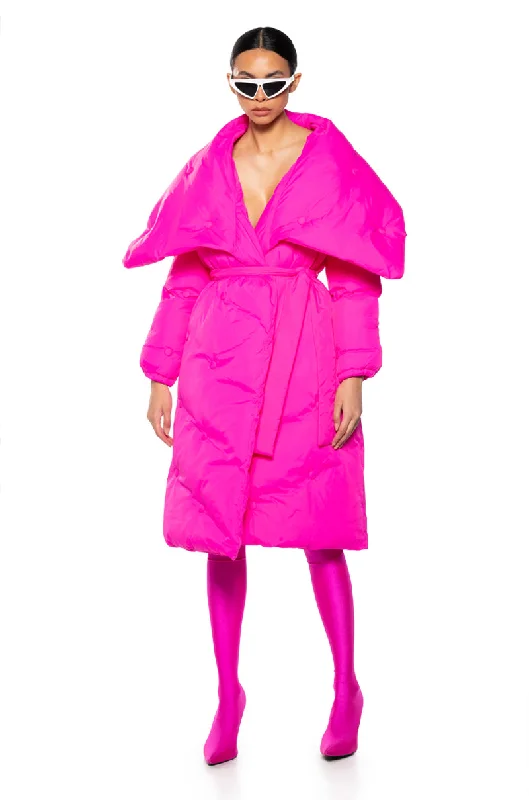 CAMPING TUFFED PUFFER COAT IN PINK Wool Jacket Cashmere Jacket Tweed Jacket