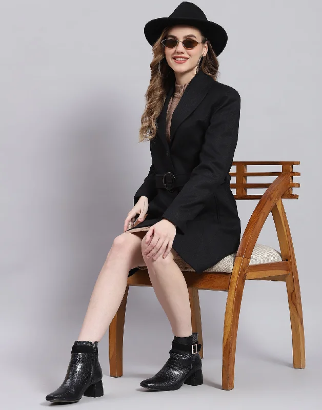 Women Black Solid Lapel Collar Full Sleeve Coat