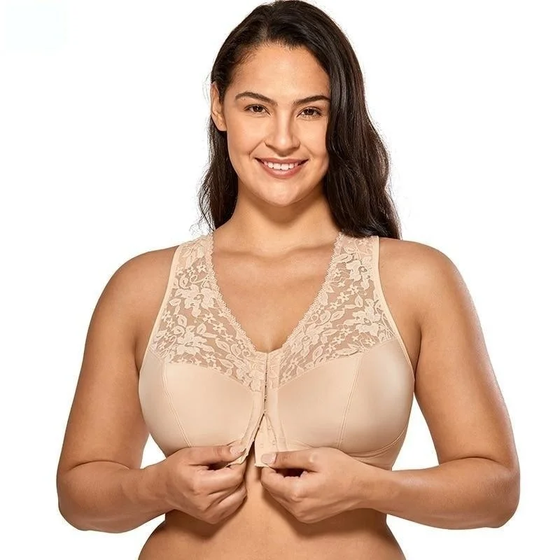 Women's Plus Size Beige Lace Full-Figure Wireless Front Closure Racerback Bra